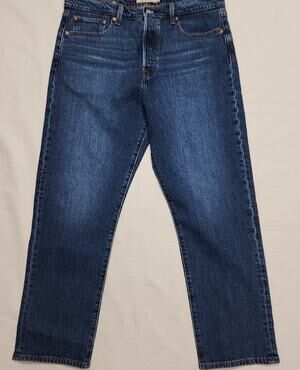 Levi's wedgie straight W32''x L28'' button-fly NWT